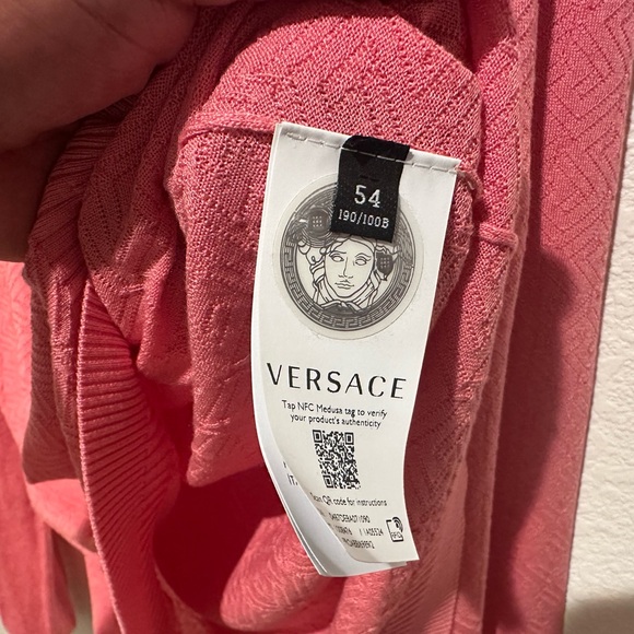 Men’s Versace Sweater(Authentic) - Picture 4 of 5